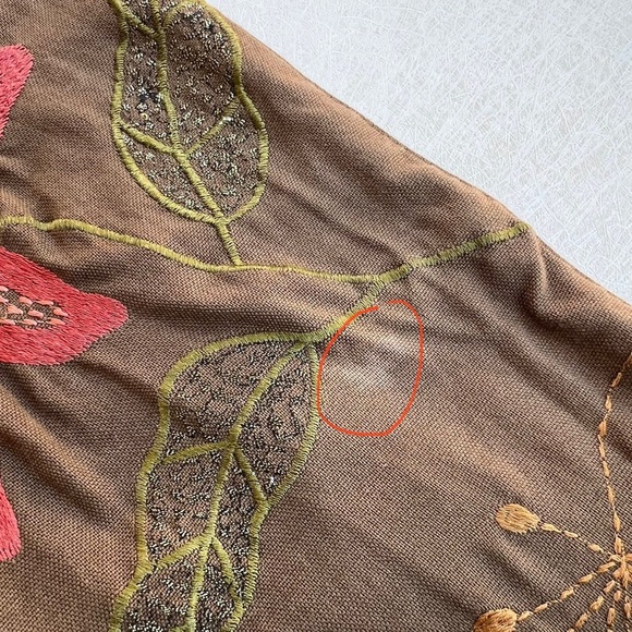 Crate&Barrel Brown Embroidered Runner      14 x90 - Picture 5 of 5